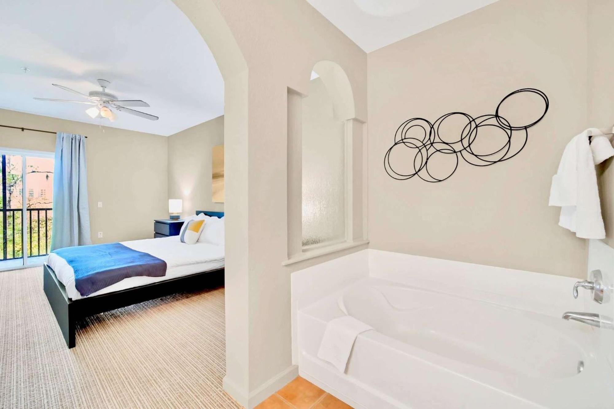 Near Disney - Spacious 3Br Condo With Pool & Hot Tub! Orlando Exterior photo